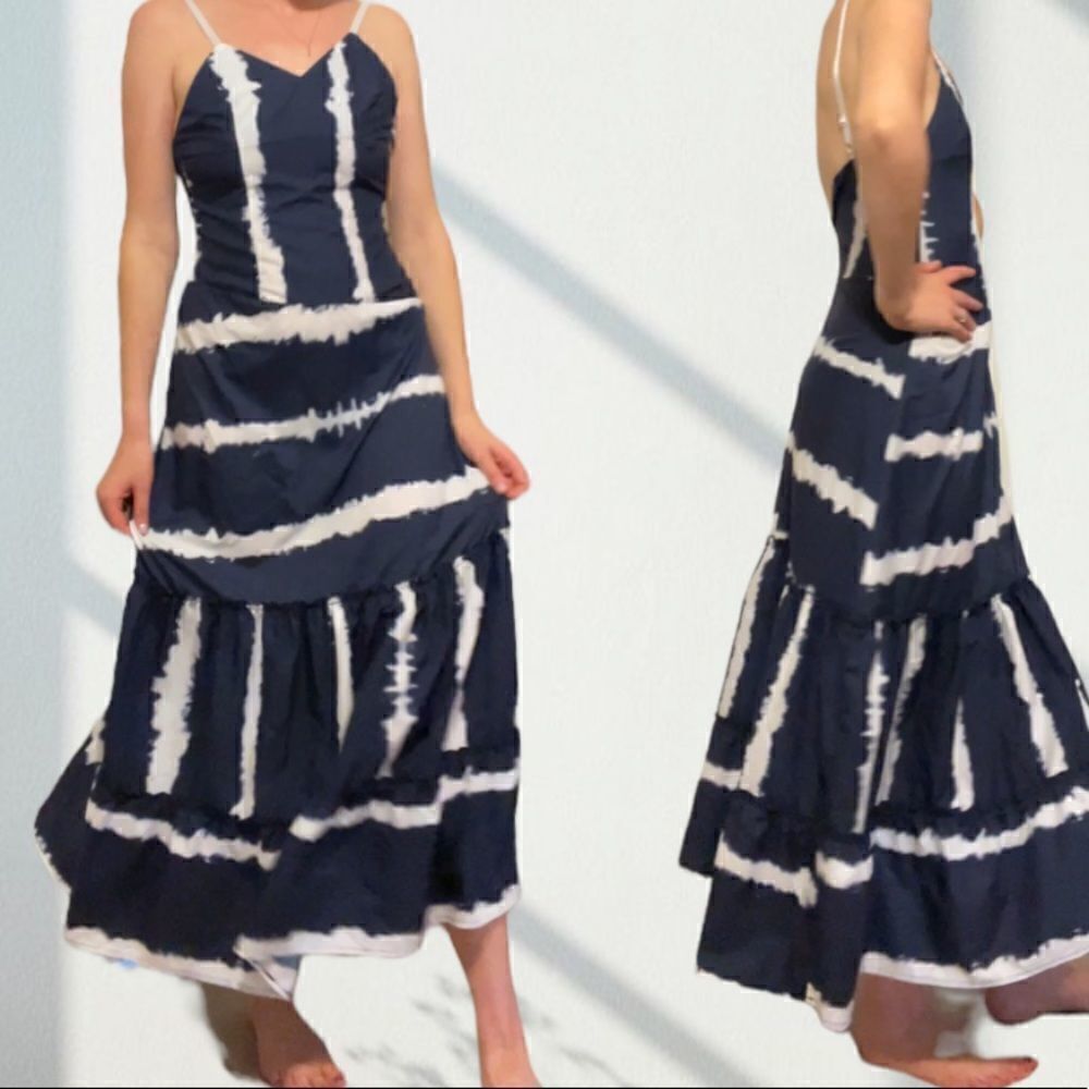 Navy Tiered Tie Dye Flowy Maxi Dress S‎